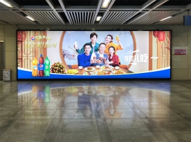 百事可乐-地铁灯箱